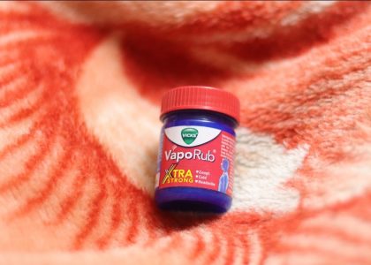 Don’t let cough and cold come in the way of you and your family’s sweet dreams. Vicks VapoRub gives you 8 hours of relief from cough and cold so you can enjoy a full night of restful sleep, even with a cold.